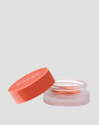 Cream Blush in Coral Shade Blush Kissed 02 Paese