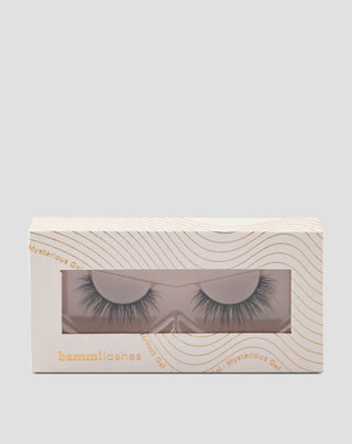 Bamm!Lashes Mysterious Gal 2D false strip eyelashes for repeated use - 1