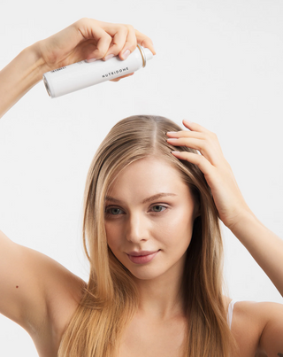 Nutridome dry shampoo for all hair types restoring freshness and adding volume - 2