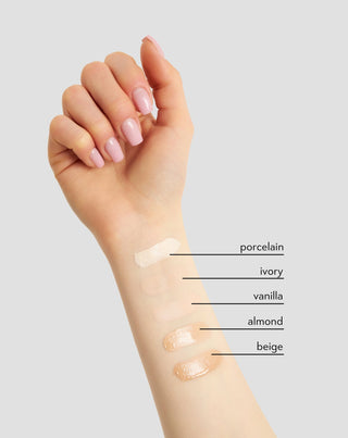 Nutridome brightening moisturising foundation with hyaluronic acid for very fair skin