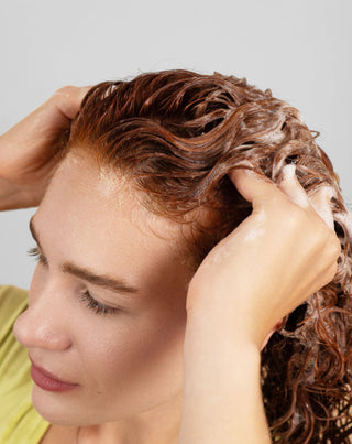 Twisty moisturising shampoo for curly hair with urea and lactic acid - 6