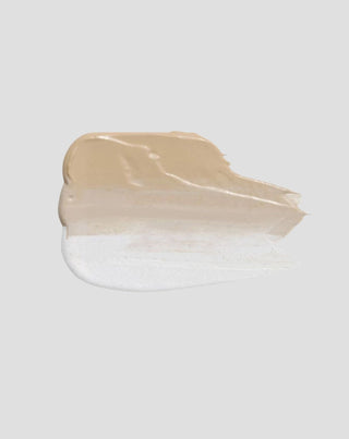 Adapting Skin Tone and Equalizing Foundation Chameleon 004 Medium Gosh - 2