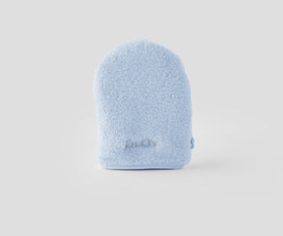 Reusable Makeup Removal and face Cleansing Glove On-The-Go Very Berry Glov - 1