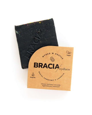 Cleansing and Antibacterial Charcoal Coconut Solid Soap with Licorice Bracia Mydlarze