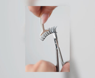 Bamm!Lashes artificial 2d lashes for multiple applications for a natural Make&#39;em Longer effect