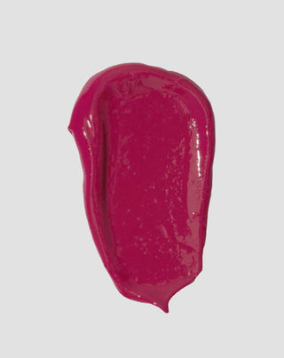 Paese The Kiss Lips 05 Raspberry Red is a lightweight, matte liquid lipstick without the feeling of stickiness