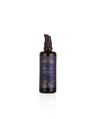 Natural Secrets face toner with PHA acids to brighten blemishes and tighten pores