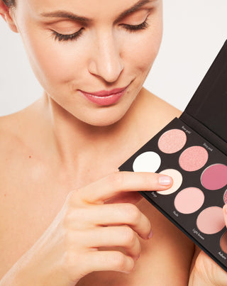 Basic Eyeshadow Palette Nutridome 10 long-lasting eyeshadows in classic shades