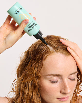 Silicone massager set + enzymatic scrub for cleansing and stimulating scalp microcirculation — Twisty